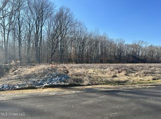 1 Pebble View Dr #1, Byhalia, MS 38611