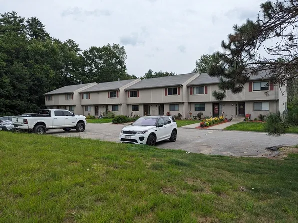 28 Southbridge Rd Unit 406, Charlton, MA 01507