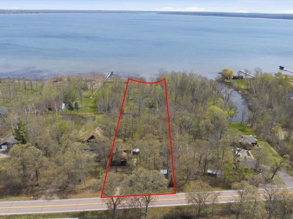 18286 Johnson Rd, Brainerd, MN 56401