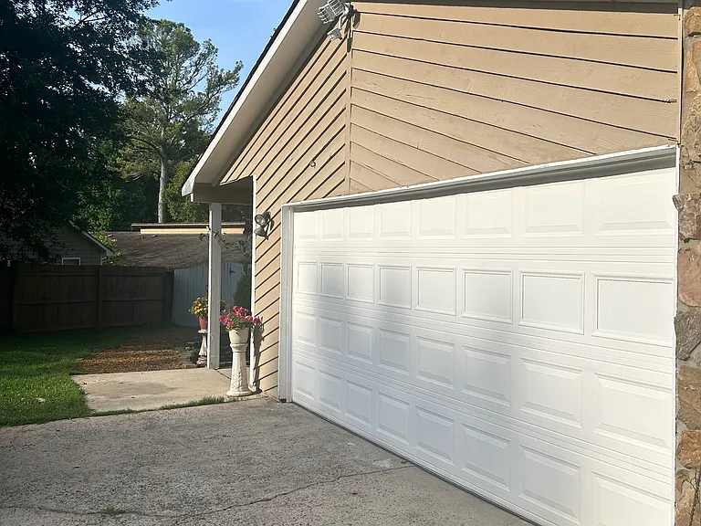 550 Creekwood Xing — Photo 42