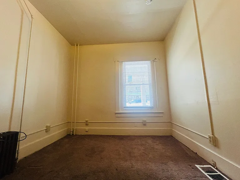 759 Garrison Ave — Photo 14