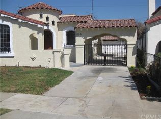 1105 W 82nd St, Los Angeles, CA 90044