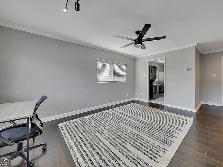 1040 Herndon St NW #A — Photo 4