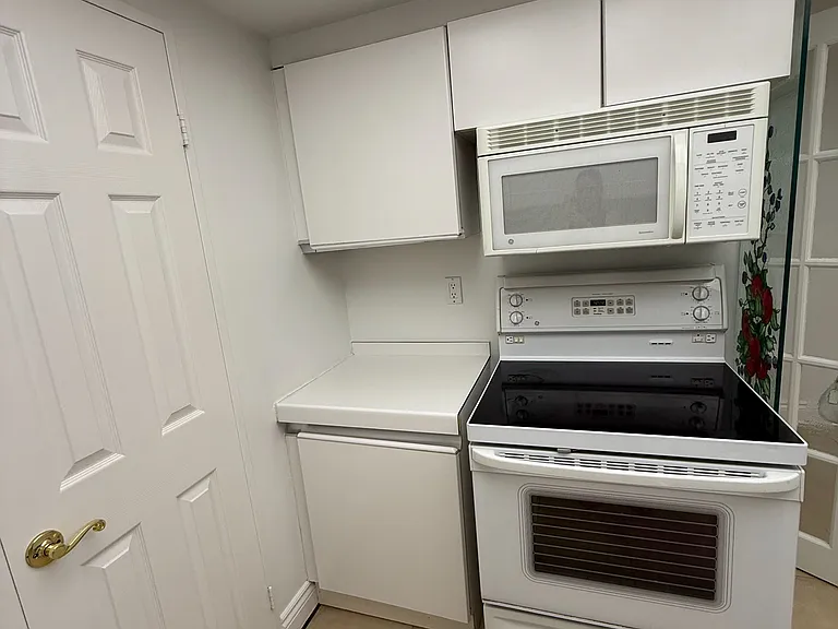 2045 Lake Shore Blvd W #2804 — Photo 9