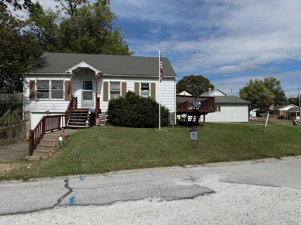 1125 Reams Rd, Boonville, MO 65233