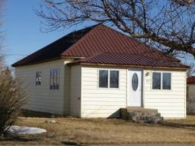 83 4th Ave S, Stanford, MT, 59479