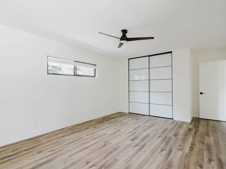 8400 Chimineas Ave — Photo 22