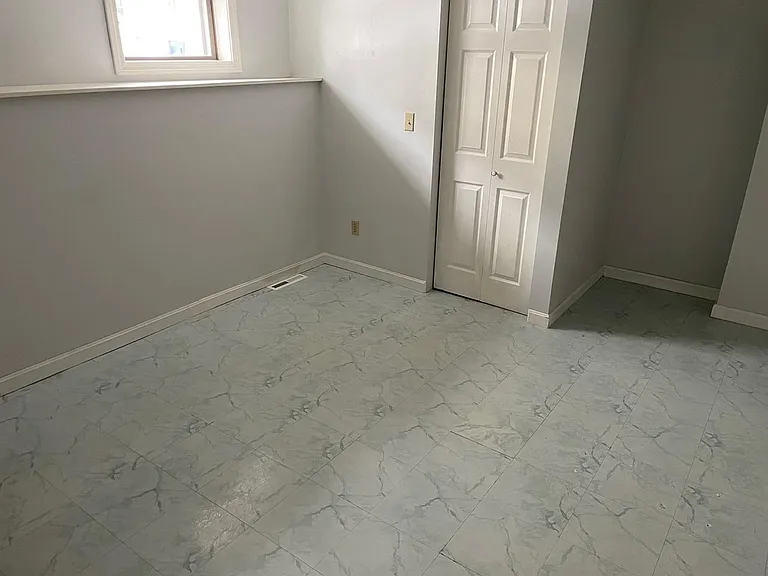 184 West St #1 — Photo 2