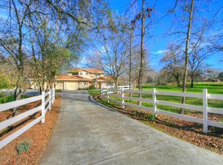 3965 Val Verde Rd, Loomis, CA 95650