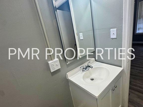 5th image of 116 N 13th St #5