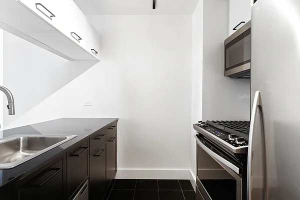 Rented by Pinnacle City Living | media 2