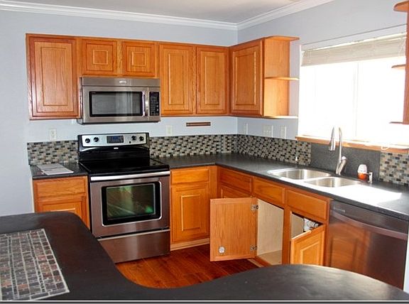 5th image of 6220 Blue Ash Ln