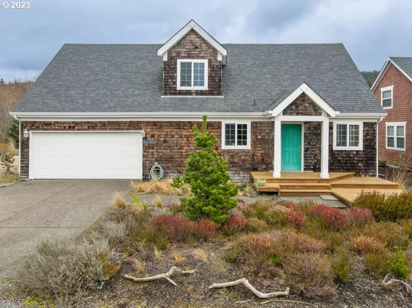 26771 White Dove Ave, Rockaway Beach, OR 97136