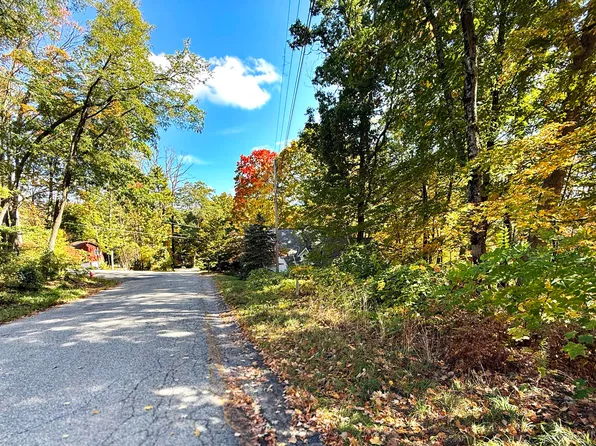 32 Schermerhorn Drive, Lake George, NY 12845