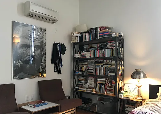 Rented by Nooklyn NYC LLC | media 73