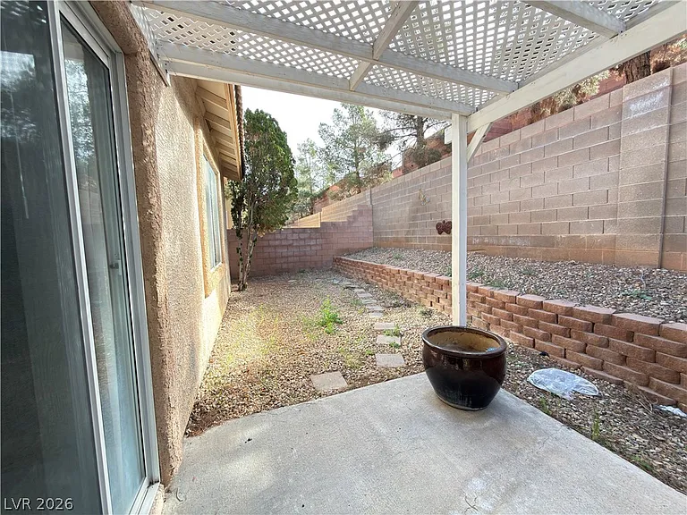 1477 Summer Glow Ave — Photo 19
