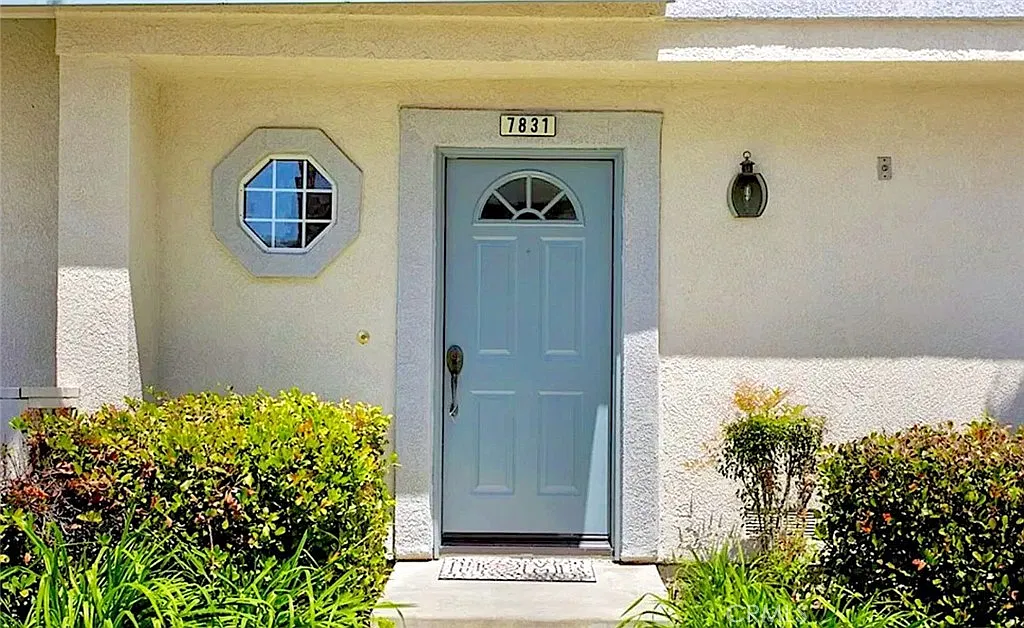 2 bed, 1162 sqft, $3,350 — Photo 2