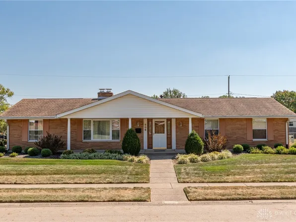 606 Hillcrest Dr, Fairborn, OH 45324