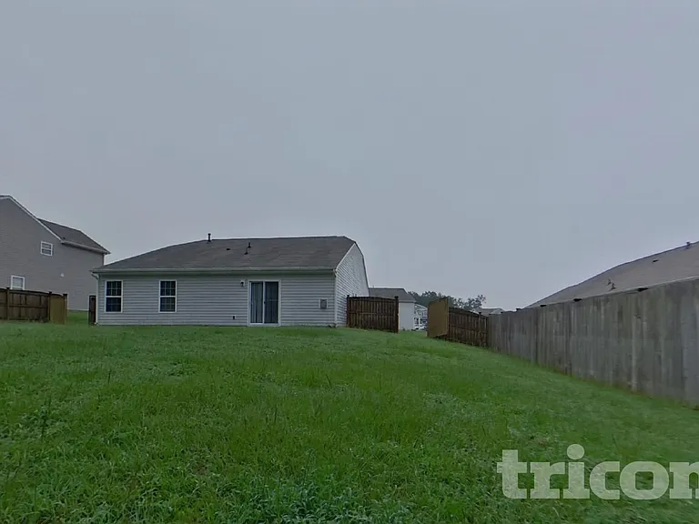 122 Denali Cir — Photo 15