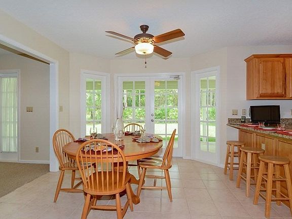 5th image of 18701 Breezewood Ct
