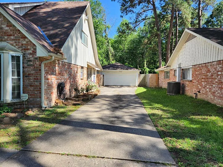 2322 Deer Valley Dr — Photo 5