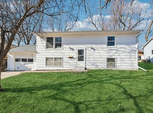 307 W 15th St N, Newton, IA