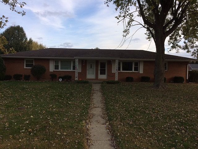 1st image of 3702 Lauriston Dr