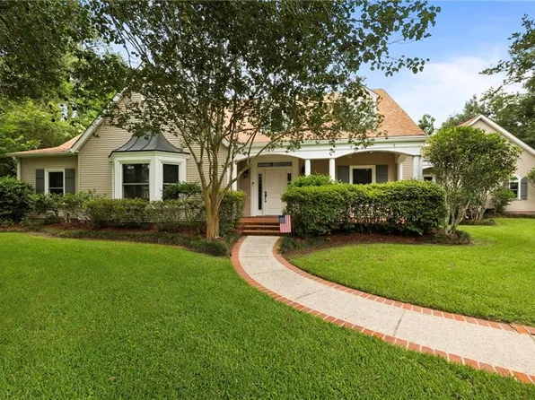 125 Chamale Dr, Slidell, LA 70460