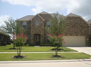 731 Valley Ridge Dr, Rosenberg, TX 77469