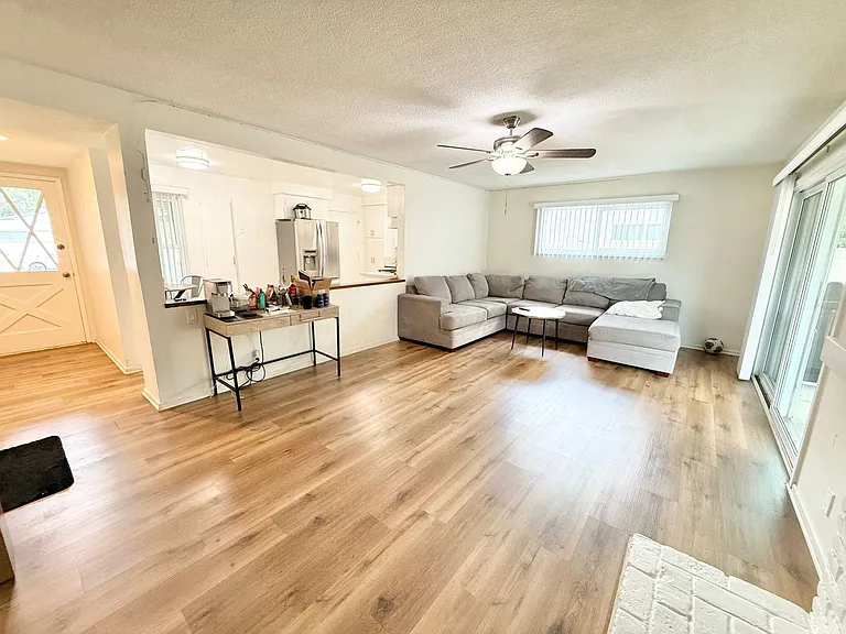 Student Housing Near CSUF | Private & Shared Rooms Available — Photo 19