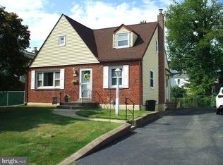 732 Brooke Cir, Morton, PA 19070