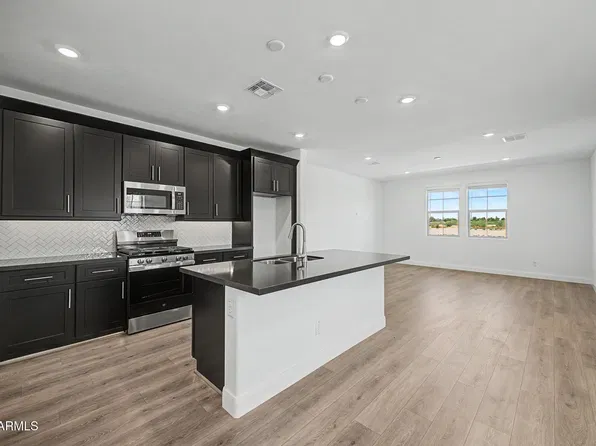 13975 W Luke Parkway #166, Surprise, AZ 85374