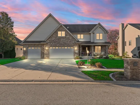 7378 Winchester Ln, Schererville, IN 46375