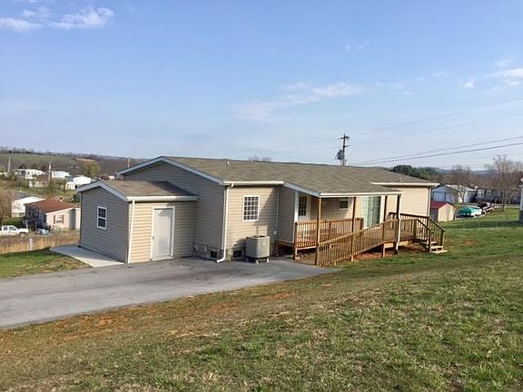 2nd image of 343 Lories Ln