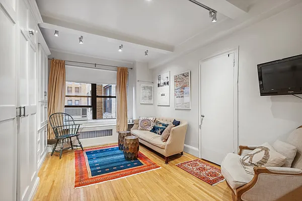 Sold by Corcoran | media 5