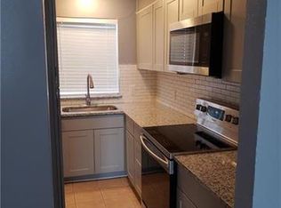 3836 Coates Cir, Benbrook, TX 76116