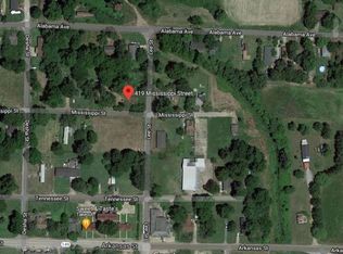 419 Mississippi St, Earle, AR 72331
