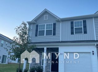 3213 Weaver Ln, Charlotte, NC 28215