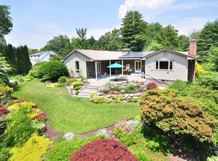 15 Harmony Hill Rd, Granby, CT 06035