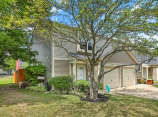 7550 Canterbury Dr, Hanover Park, IL 60133