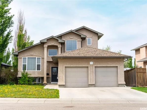703 Beechmont LANE, Saskatoon, SK S7V 1C9