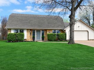 5923 E 48th St S, Tulsa, OK 74135
