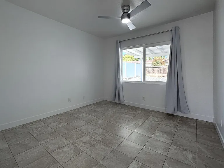 228 Janan Ct — Photo 9