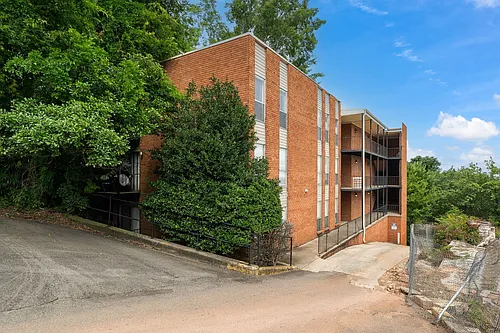 Monroe Crest Apartments Photo 1