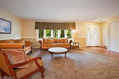 3rd image of 8435 Markwood Dr