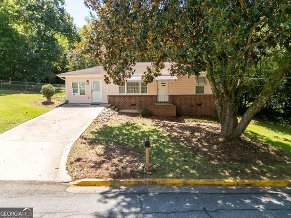 595 S Poplar St, Athens, GA 30601