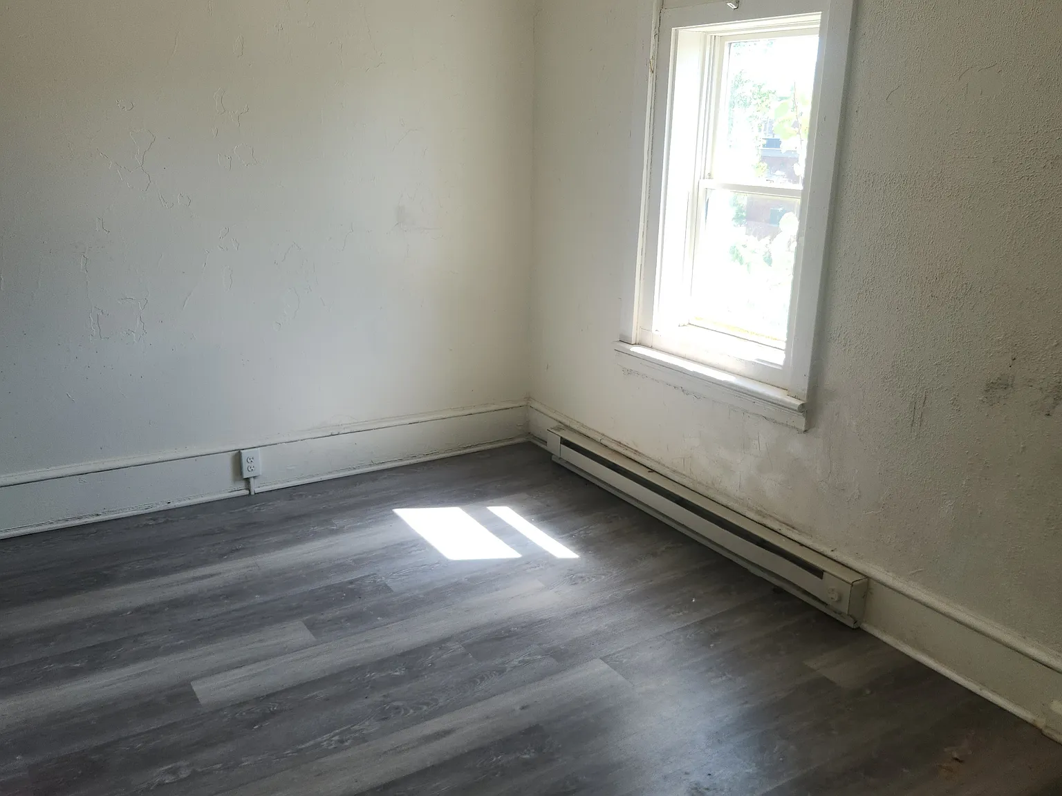 2 bed, 900 sqft, $1,100 — Photo 4