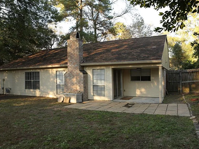 2126 River Village Dr — Photo 10