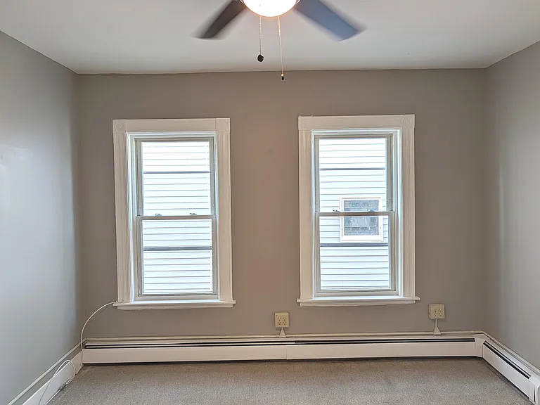 685 Massabesic St #2 — Photo 7