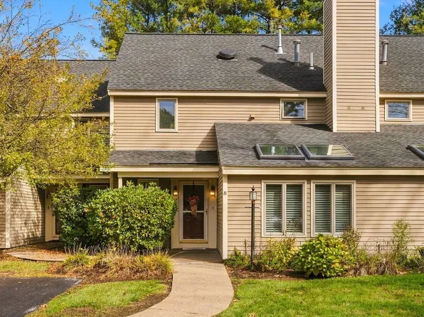 67 Brickett Hill Cir Unit 67, Haverhill, MA 01830